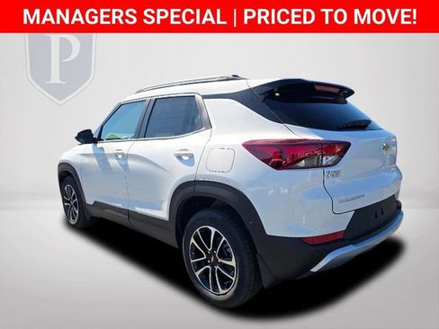 New 2026 Chevrolet TrailBlazer LT w/ Convenience Package image 9