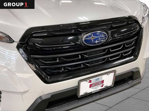 Used 2024 Subaru Forester AWD/4WD image 29