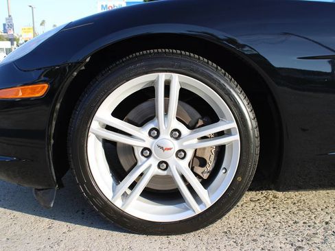 Used 2009 Chevrolet Corvette Convertible RWD image 38