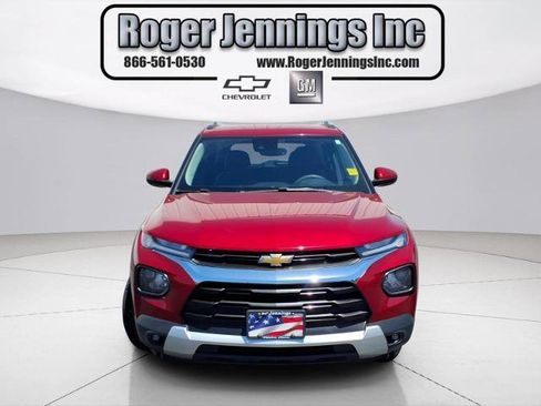 Used 2021 Chevrolet TrailBlazer LT w/ Convenience Package FWD image 7
