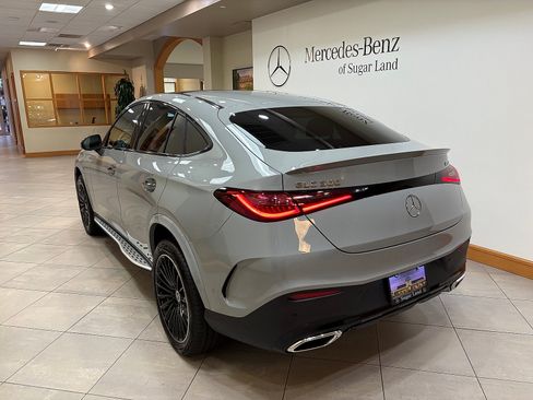 New 2027 Mercedes-Benz GLC 300 4MATIC image 3