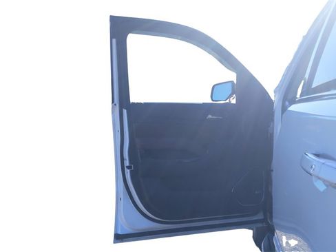 Used 2017 Chevrolet Tahoe Premier image 15