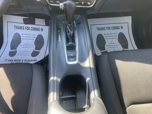 Used 2021 Honda HR-V EX image 22