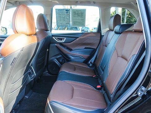 Certified 2022 Subaru Forester Touring w/ Popular Package #2 image 18