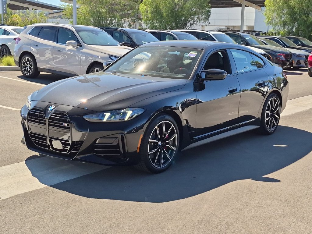 New 2026 BMW 440i xDrive w/ Premium Package AWD/4WD image 2