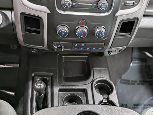 Used 2016 RAM 2500 Tradesman w/ Chrome Appearance Group AWD/4WD image 35