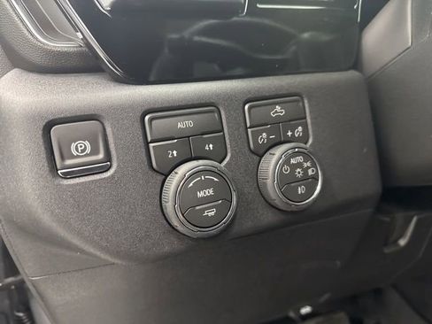 New 2026 Chevrolet Silverado 1500 RST w/ Dark Appearance Package AWD/4WD image 11