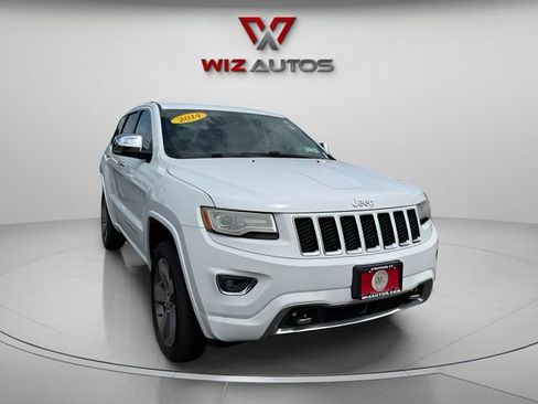 Used 2014 Jeep Grand Cherokee Overland w/ Advanced Technology Group AWD/4WD image 7