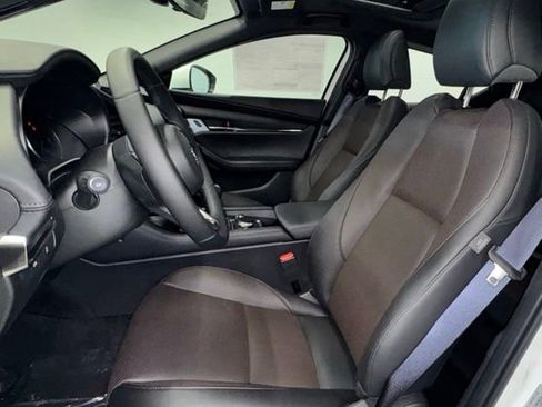 New 2026 MAZDA MAZDA3 2.5 S Hatchback w/ Premium Pkg FWD image 13