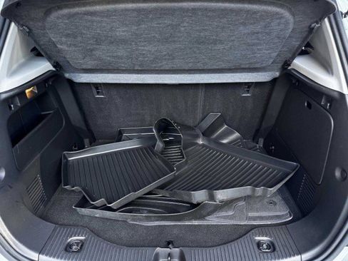 Used 2021 Chevrolet Trax LT w/ Driver Confidence Package image 51