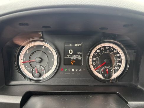 Used 2018 RAM 2500 Tradesman w/ Chrome Appearance Group AWD/4WD image 18