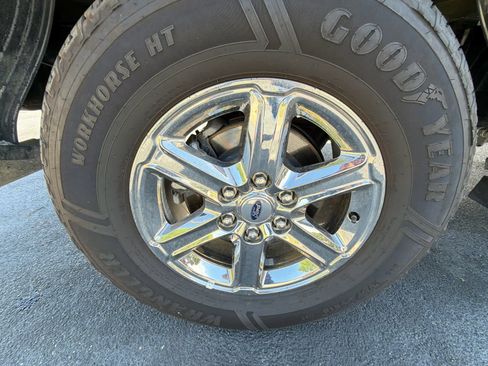 Used 2025 Ford F150 XLT w/ Equipment Group 301A Standard AWD/4WD image 28