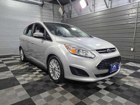 Used 2017 Ford C-MAX SE image 4