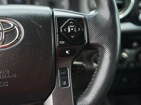 Used 2023 Toyota Tacoma TRD Sport AWD/4WD image 23