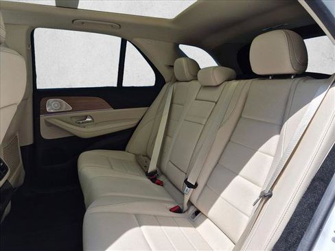 Used 2024 Mercedes-Benz GLE 450 4MATIC image 18