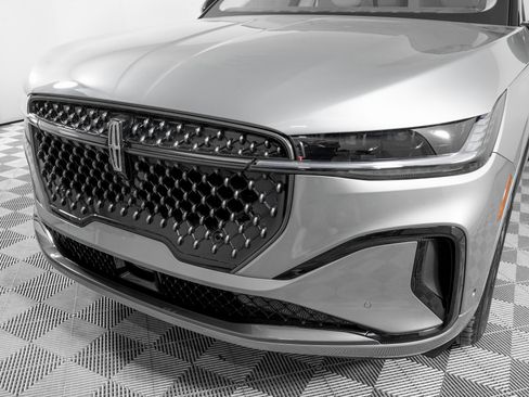 Used 2024 Lincoln Nautilus Black Label w/ Jet Appearance Package (87T) image 30