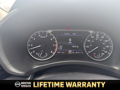 Certified 2025 Nissan Sentra SR w/ SR Premium Package image 17