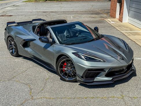 Used 2024 Chevrolet Corvette Stingray Preferred Cpe w/ Stealth Interior Trim Package RWD image 33