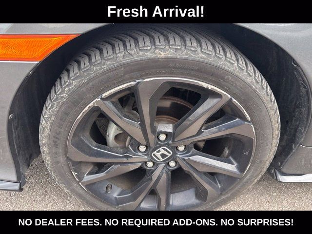 Used 2017 Honda Civic Sport image 16