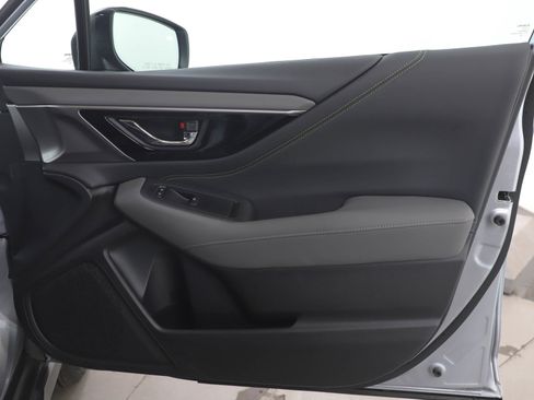Used 2023 Subaru Outback Onyx Edition image 12