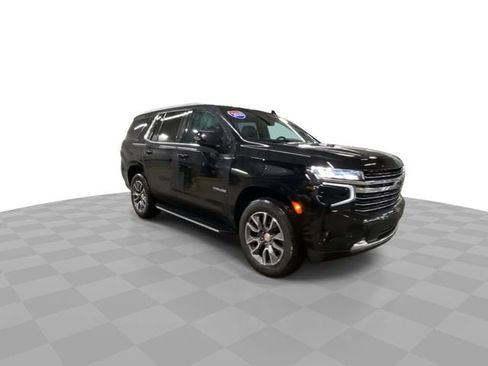 Used 2021 Chevrolet Tahoe LT w/ LT Signature Package image 4