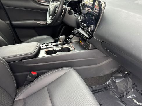 Certified 2026 Lexus NX 350h AWD w/ Accessory Package (2T) image 16