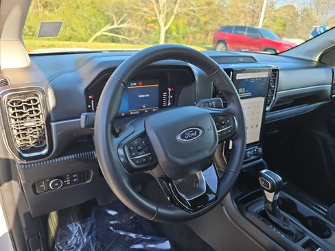 Used 2024 Ford Ranger XLT w/ Technology Package image 16
