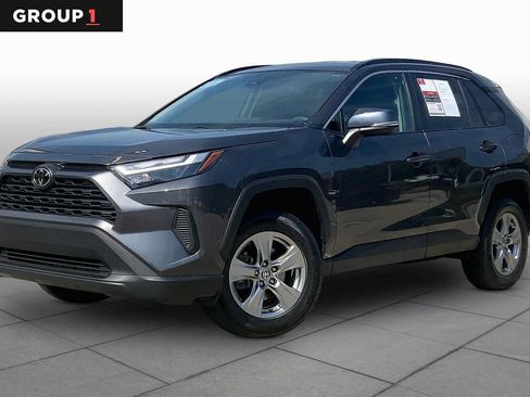 Used 2024 Toyota RAV4 XLE FWD image 1