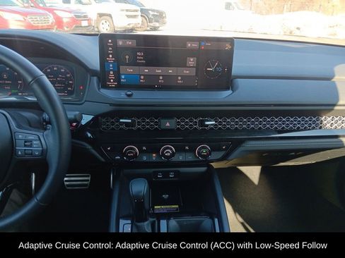 Used 2025 Honda Accord Sport image 17