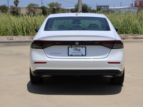 New 2026 Honda Accord LX image 7