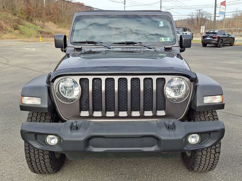 Used 2021 Jeep Wrangler Unlimited Sport image 3