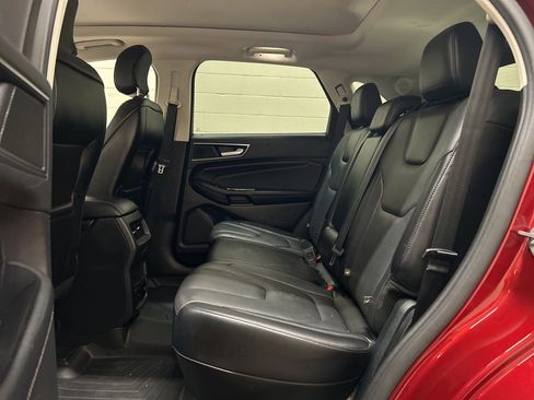 Used 2016 Ford Edge Titanium w/ Equipment Group 301A AWD/4WD image 8