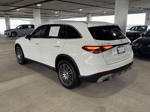 Used 2026 Mercedes-Benz GLC 300 image 6