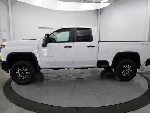 Used 2022 Chevrolet Silverado 2500 W/T w/ Gooseneck/5TH Wheel Package AWD/4WD image 4