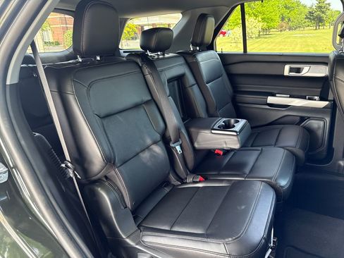 Used 2023 Ford Explorer Limited w/ Hybrid Equipment Group 310A AWD/4WD image 51