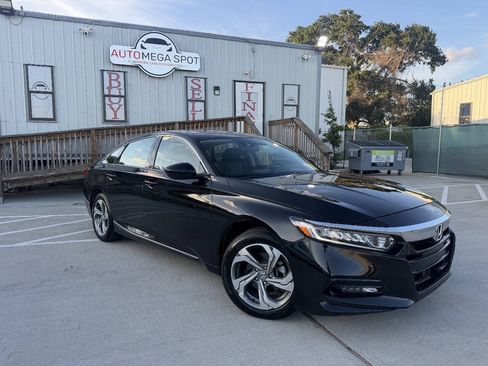 Used 2019 Honda Accord EX image 6