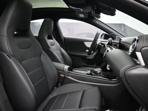 New 2025 Mercedes-Benz CLA 35 AMG 4MATIC image 29