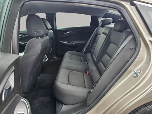 Used 2023 Chevrolet Malibu LT FWD image 23