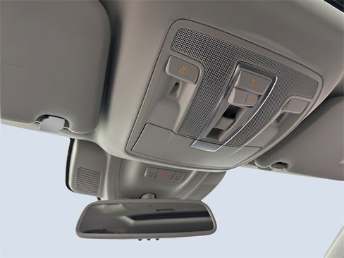 Used 2018 Mercedes-Benz GLS 550 4MATIC image 29