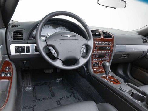 Used 2002 Ford Thunderbird Deluxe image 6