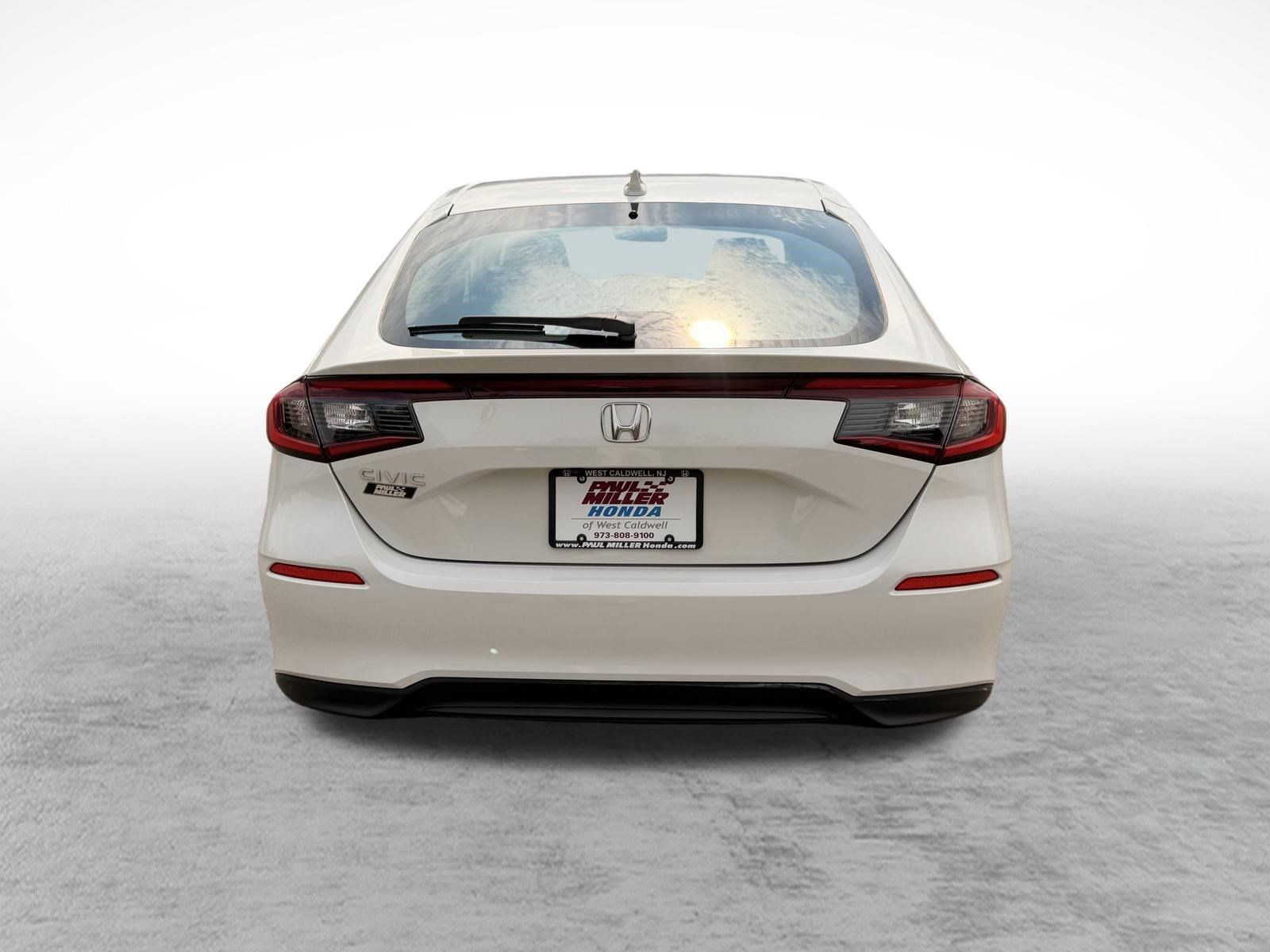 Used 2024 Honda Civic EX-L image 5