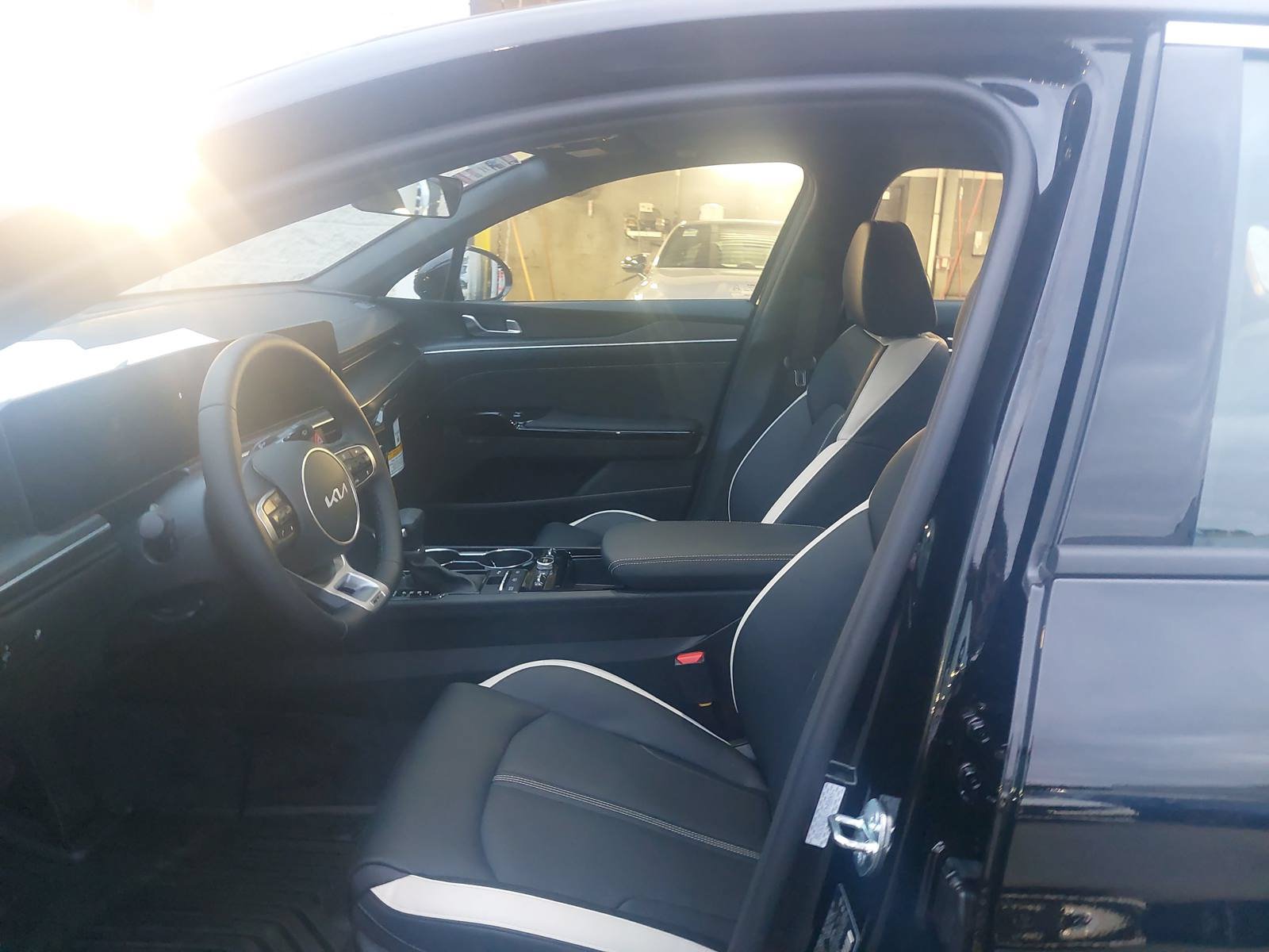 New 2027 Kia K5 GT-Line w/ GT-Line Premium Package FWD image 14
