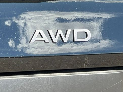 New 2025 Nissan Murano SL w/ Cargo Package image 2