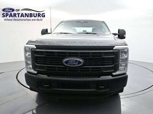 Used 2026 Ford F250 XL RWD image 2