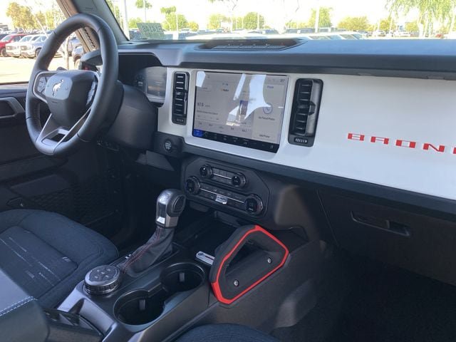 New 2026 Ford Bronco Heritage Edition AWD/4WD image 12