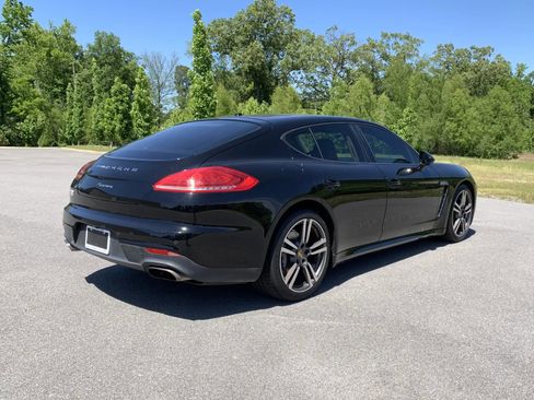 Used 2015 Porsche Panamera w/ Premium Package RWD image 7