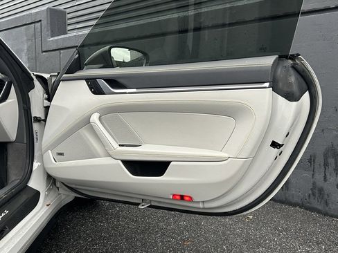 Certified 2022 Porsche 911 Targa 4S image 20