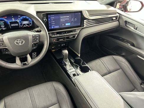 Used 2025 Toyota Camry XSE image 22