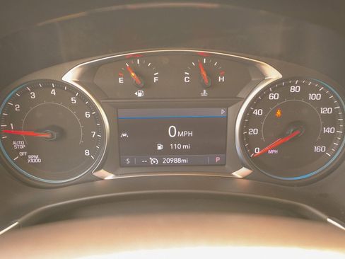 Used 2024 Chevrolet Equinox RS image 37