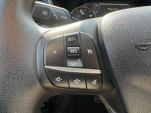 Used 2022 Ford Escape SE image 8